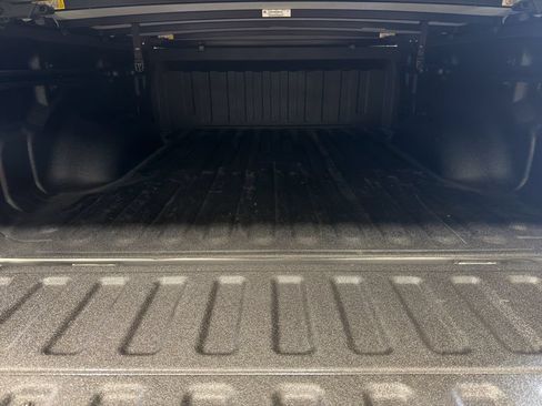 Used 2025 RAM 1500 Big Horn AWD/4WD image 18