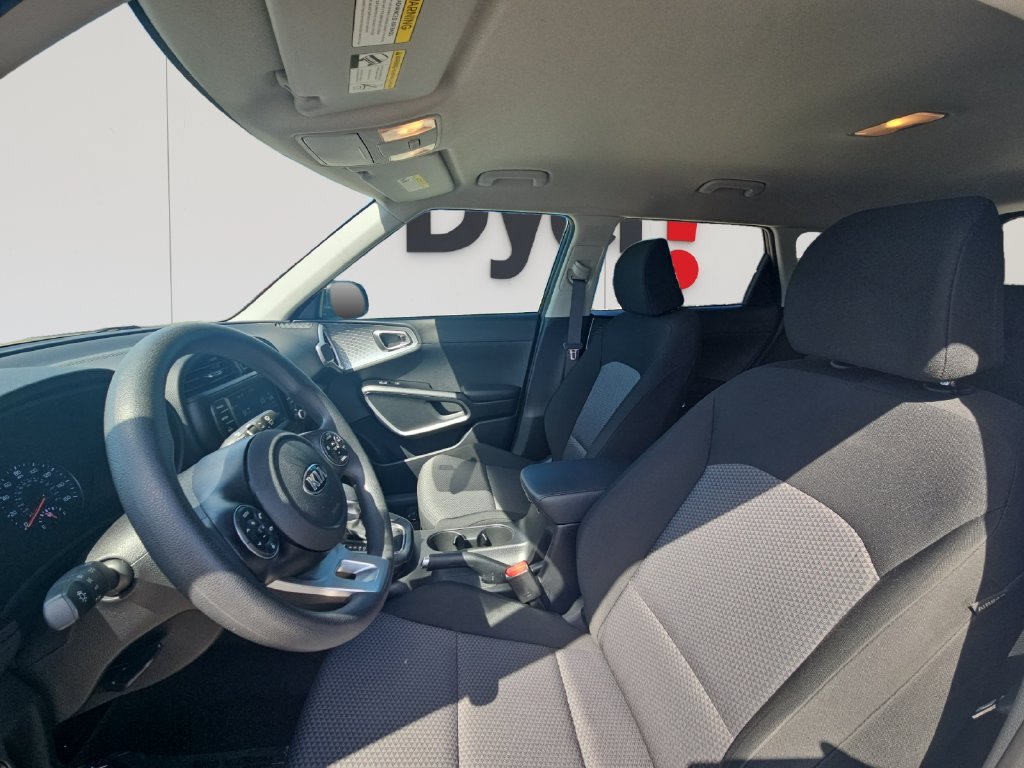 Used 2020 Kia Soul LX FWD image 10