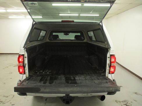 Used 2016 GMC Sierra 2500 4x4 Regular Cab w/ Sierra Convenience Package image 14