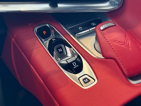 Used 2020 Chevrolet Corvette Stingray Preferred Cpe w/ 2LT Preferred Equipment Group image 17