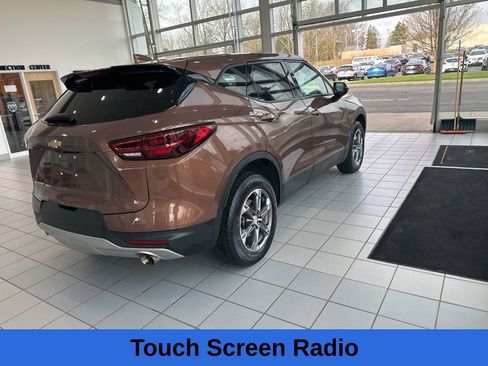 Used 2023 Chevrolet Blazer LT image 8