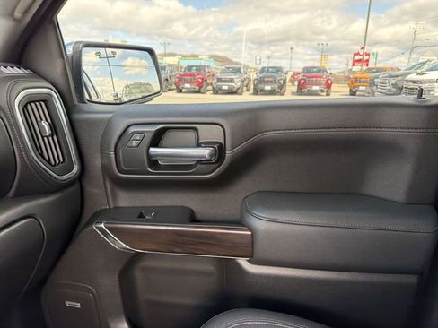 Used 2021 GMC Sierra 1500 SLT w/ SLT Premium Plus Package image 26