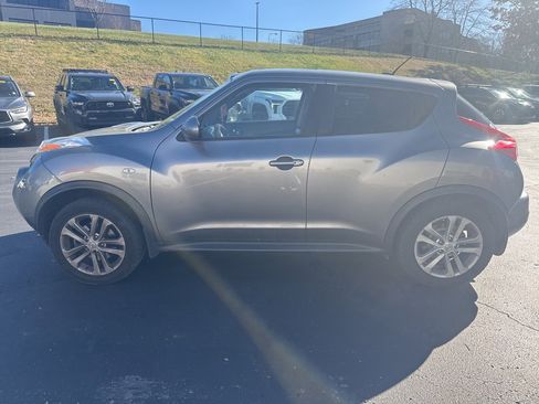 Used 2014 Nissan Juke SV w/ Navigation Package image 6