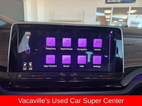 Used 2024 Volkswagen Atlas SEL Premium R-Line AWD/4WD image 19