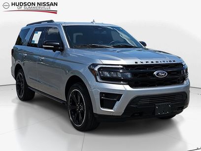 Used 2023 Ford Expedition Limited