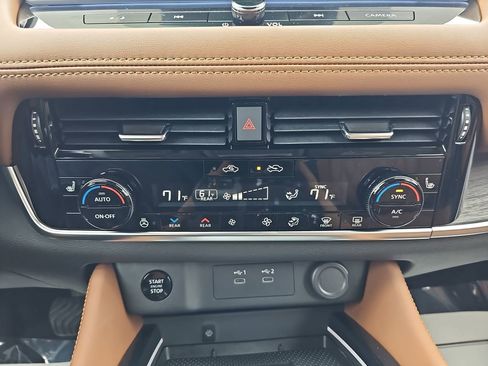 New 2026 Nissan Rogue Platinum w/ Tech Package image 28