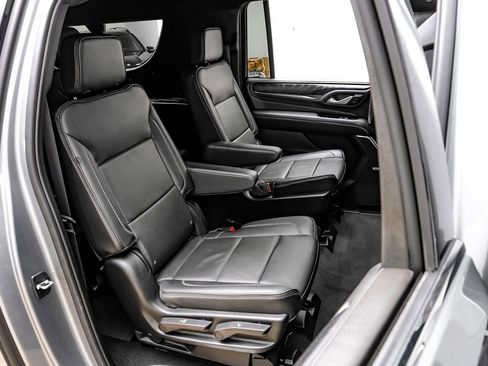 Used 2024 GMC Yukon XL Denali w/ Max Trailering Package image 33