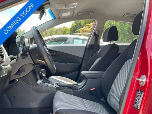 Used 2021 Hyundai Kona SE AWD/4WD image 5