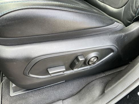 Used 2022 Jeep Grand Cherokee Trailhawk image 11