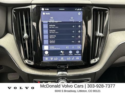 Certified 2025 Volvo XC60 B5 Plus AWD/4WD image 16