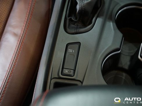 Used 2025 Dodge Durango R/T w/ Blacktop Package image 27