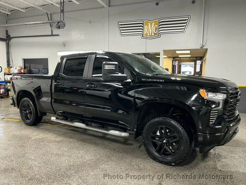 Used 2022 Chevrolet Silverado 1500 RST w/ Max Trailering Package image 1