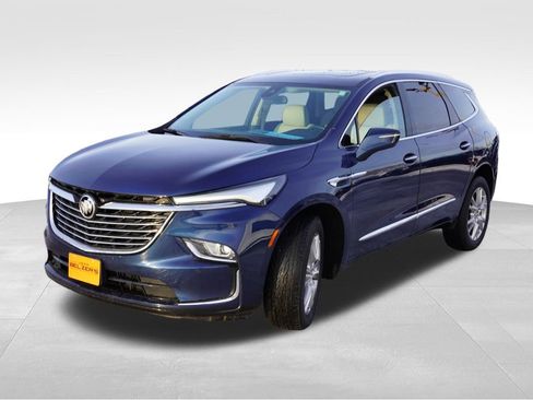 Certified 2023 Buick Enclave Essence w/ Experience Buick Package image 11