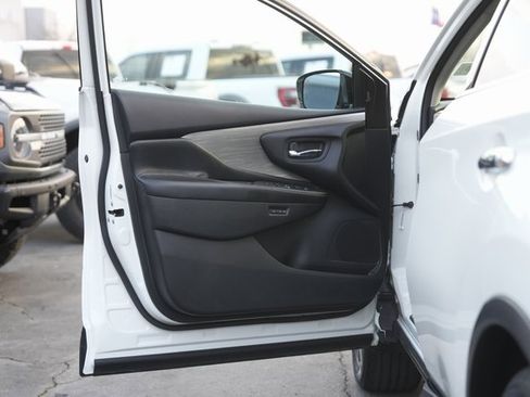 Used 2015 Nissan Murano Platinum w/ Platinum Technology Package image 30