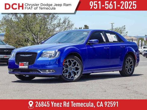 Certified 2018 Chrysler 300 S AWD/4WD image 1
