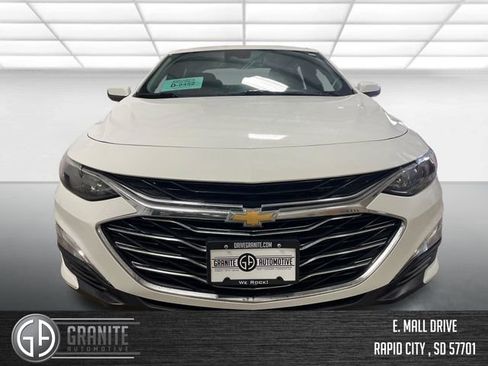 Used 2024 Chevrolet Malibu LS w/ Driver Confidence Package FWD image 9