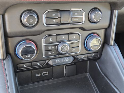 Used 2023 Chevrolet Tahoe RST image 21