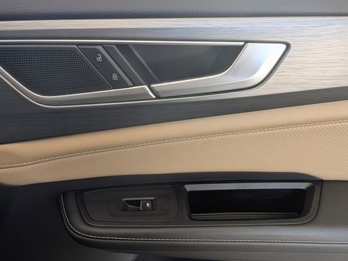 Used 2024 Volkswagen Atlas Cross Sport SE w/ Panoramic Sunroof Package image 20