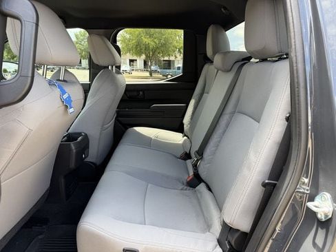 Used 2025 Toyota Tacoma SR5 AWD/4WD image 26