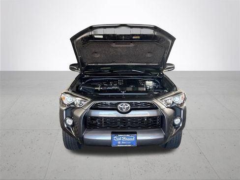 Used 2019 Toyota 4Runner SR5 w/ Convenience Package AWD/4WD image 21