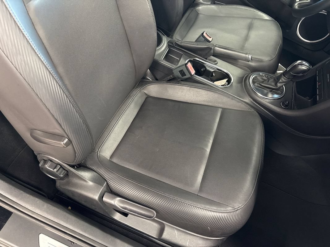 Used 2013 Volkswagen Beetle 2.5 FWD image 34