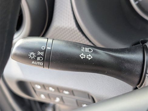 New 2025 Nissan Kicks Play S image 22