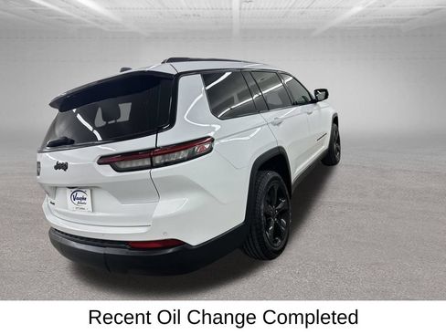 Used 2023 Jeep Grand Cherokee L Laredo AWD/4WD image 14