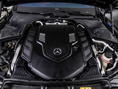 Used 2023 Mercedes-Benz S 580 4MATIC Sedan image 42