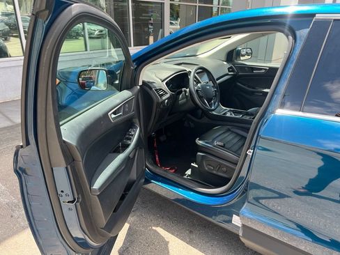 Used 2020 Ford Edge SEL w/ Convenience Package FWD image 7