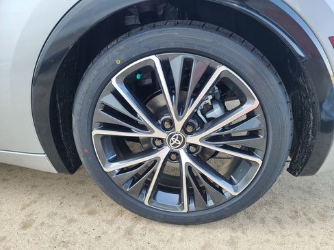 New 2026 Toyota Prius Limited image 10