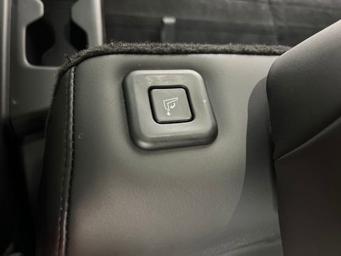 Used 2026 Hyundai Santa Fe SEL FWD image 20