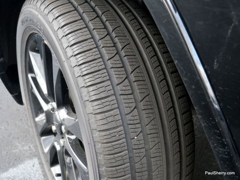 Used 2020 Jeep Grand Cherokee Altitude image 18