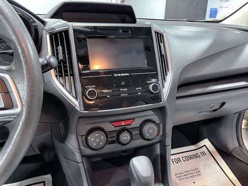 Used 2019 Subaru Impreza 2.0i w/ Eyesight image 23