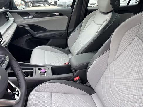 New 2026 Volkswagen Tiguan SE R-Line image 31