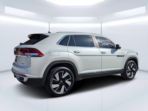 New 2026 Volkswagen Atlas Cross Sport SEL image 3