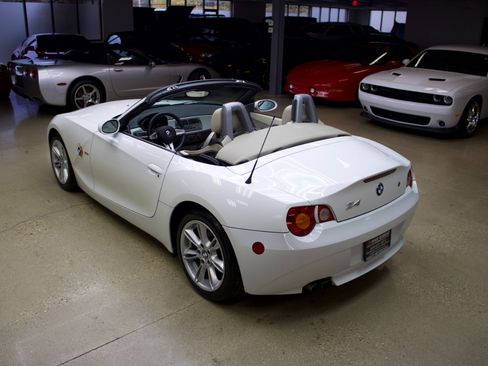 Used 2003 BMW Z4 3.0i image 29