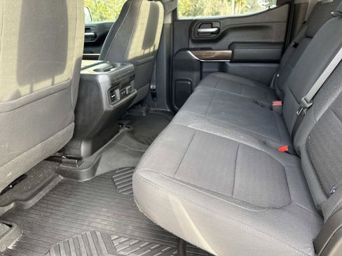 Used 2021 Chevrolet Silverado 1500 LT Trail Boss image 10