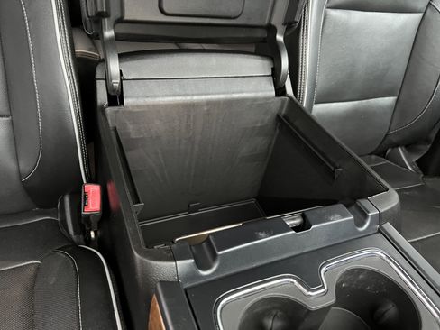 Used 2018 Chevrolet Silverado 2500 High Country w/ Duramax Plus Package image 24