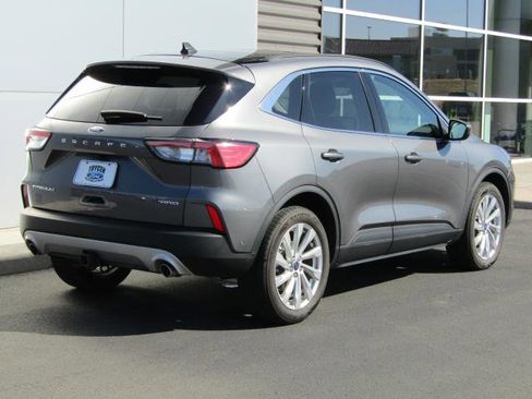 Certified 2022 Ford Escape Titanium w/ Titanium Elite Package image 7