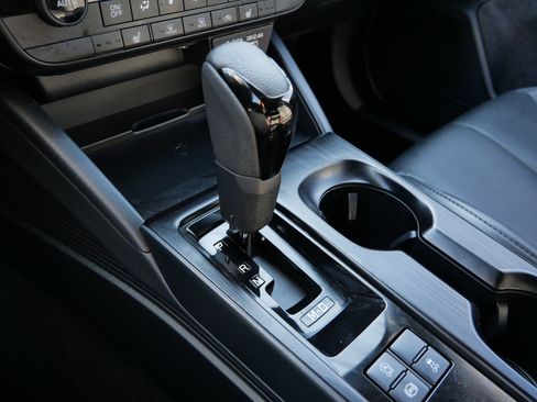 Certified 2026 Subaru Outback Premium image 24