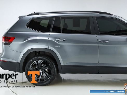 Used 2023 Volkswagen Atlas SE w/ Black Wheel Package FWD image 50