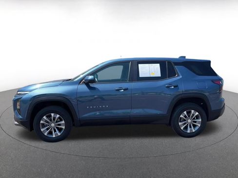 Used 2025 Chevrolet Equinox LT FWD image 8