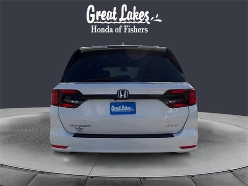 Certified 2024 Honda Odyssey Sport image 4