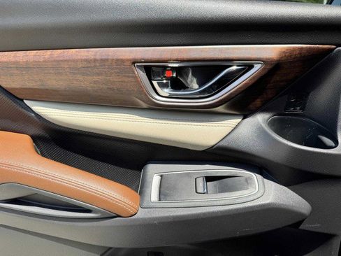 Used 2019 Subaru Ascent Touring image 37