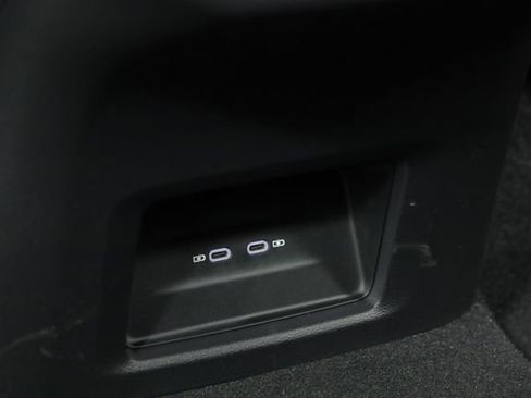 New 2026 Volkswagen Atlas SE FWD image 34