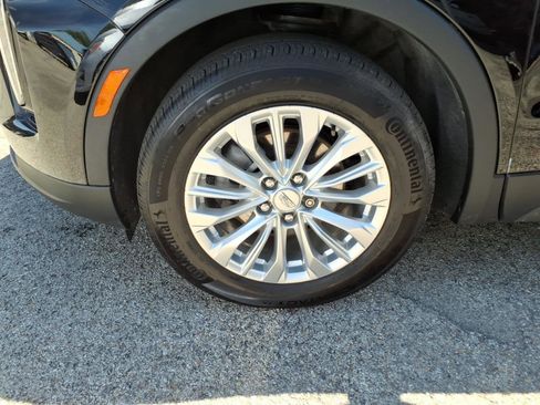 Used 2024 Cadillac XT4 Luxury AWD/4WD image 4