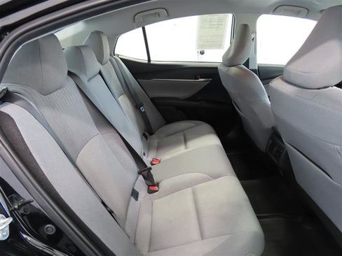 Used 2025 Toyota Camry LE w/ Convenience Package FWD image 32