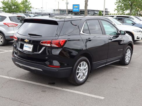 Used 2024 Chevrolet Equinox LT w/ LPO, Floor Liner Package FWD image 10