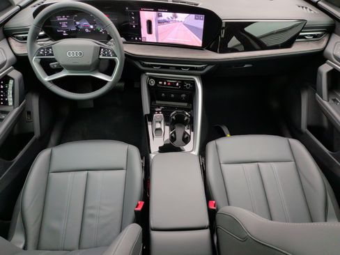 New 2025 Audi Q5 Premium Plus image 18