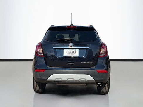 Used 2021 Buick Encore Preferred w/ Safety Package image 4